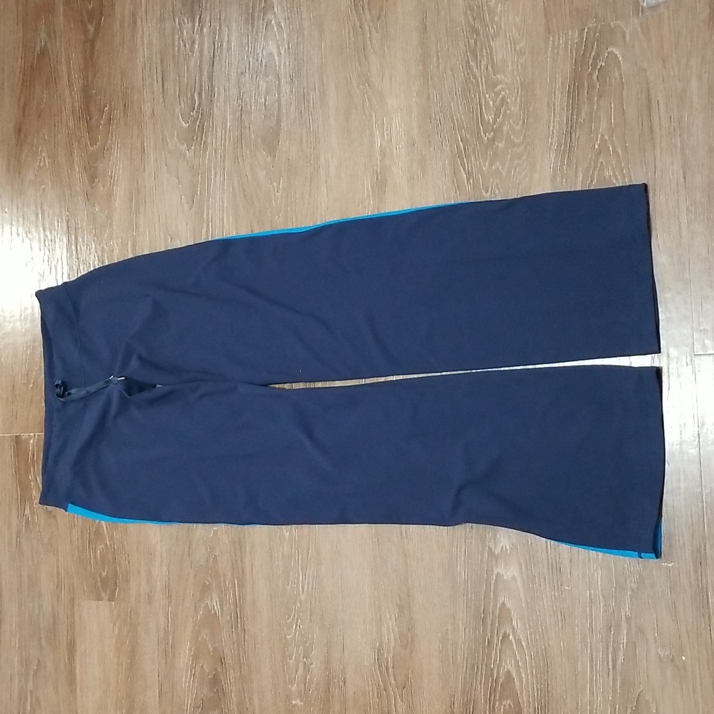 (8) lululemon athletica Colorblock Stretch Studio Athleisure Yoga Activewear Run